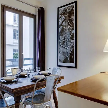 Apartment Montmorency *
