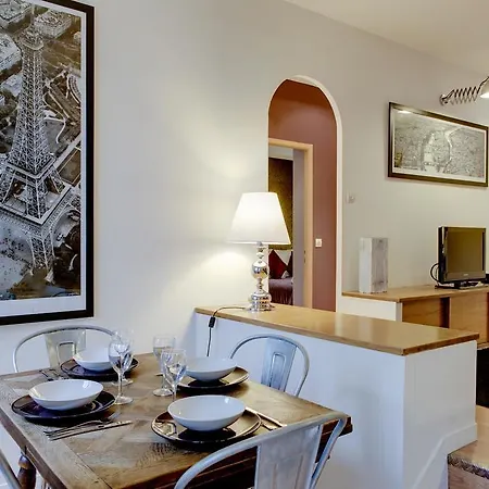 Apartment Montmorency